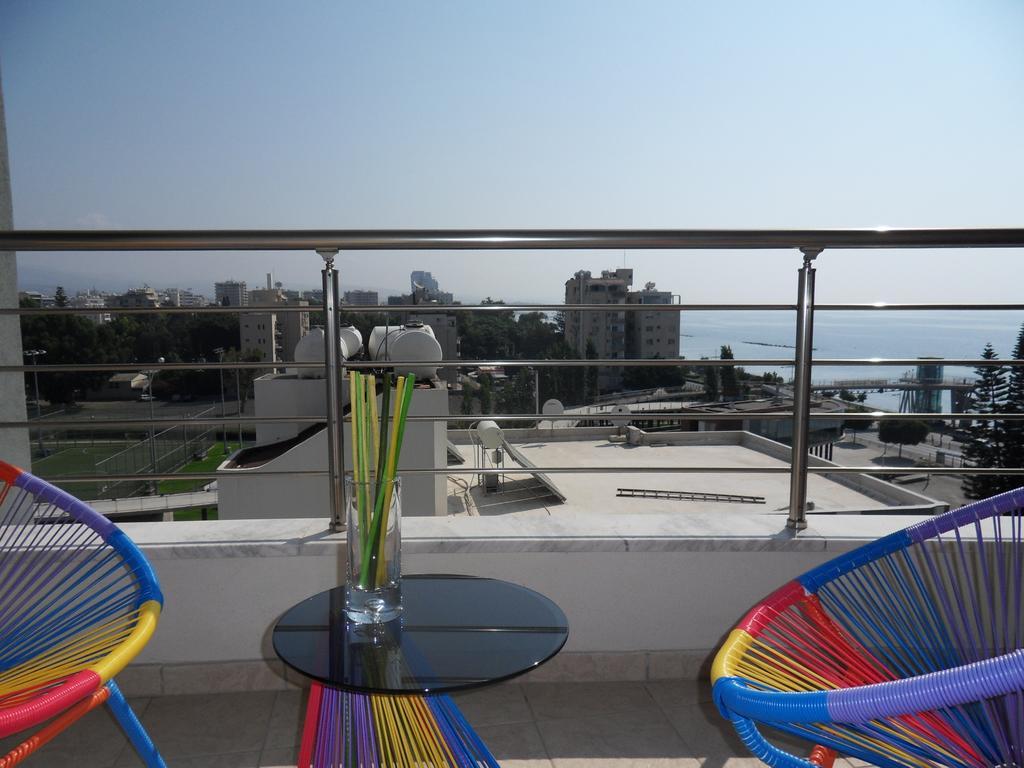 Eden Beach Apartment 611 Limassol Rum bild