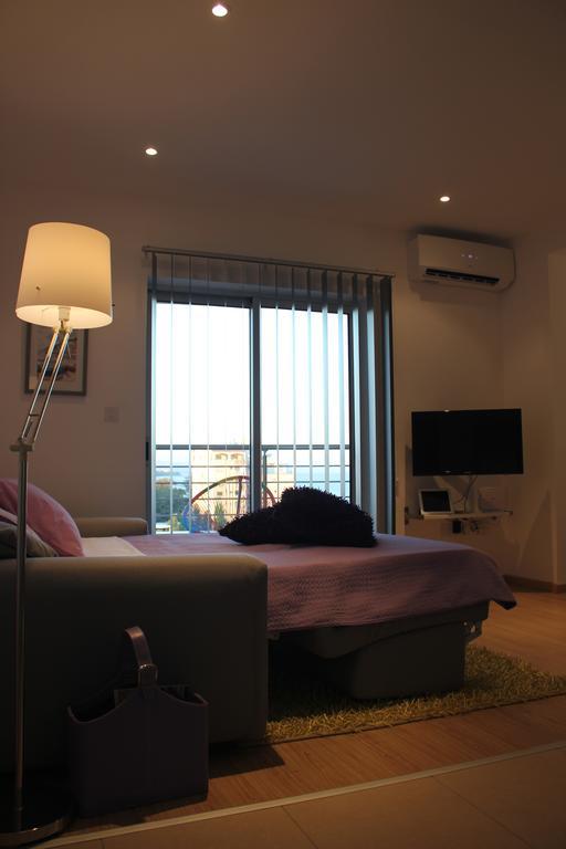 Eden Beach Apartment 611 Limassol Rum bild