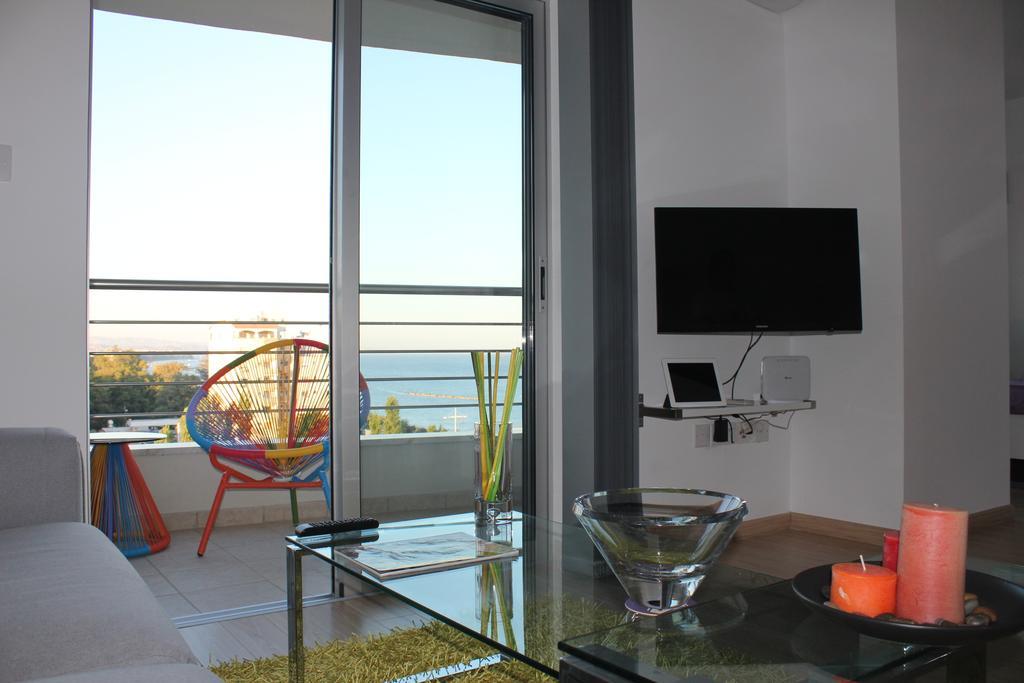 Eden Beach Apartment 611 Limassol Rum bild